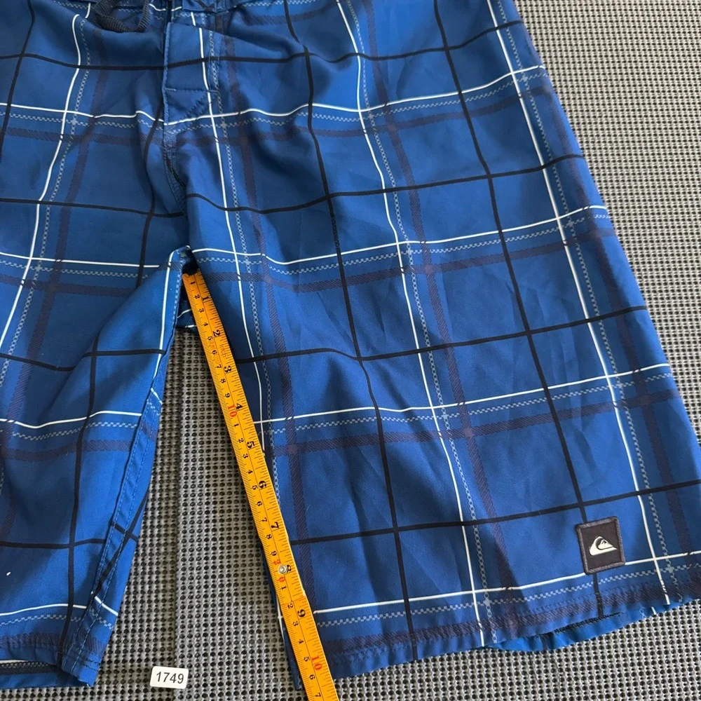 Quiksilver board shorts
